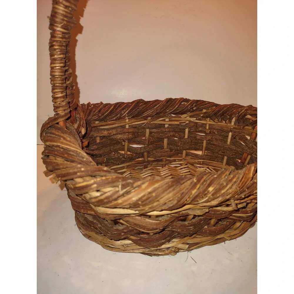 Rustic Woven Twig Large Basket Country Vine Farmhouse Decor Gift Basket 12x9x14